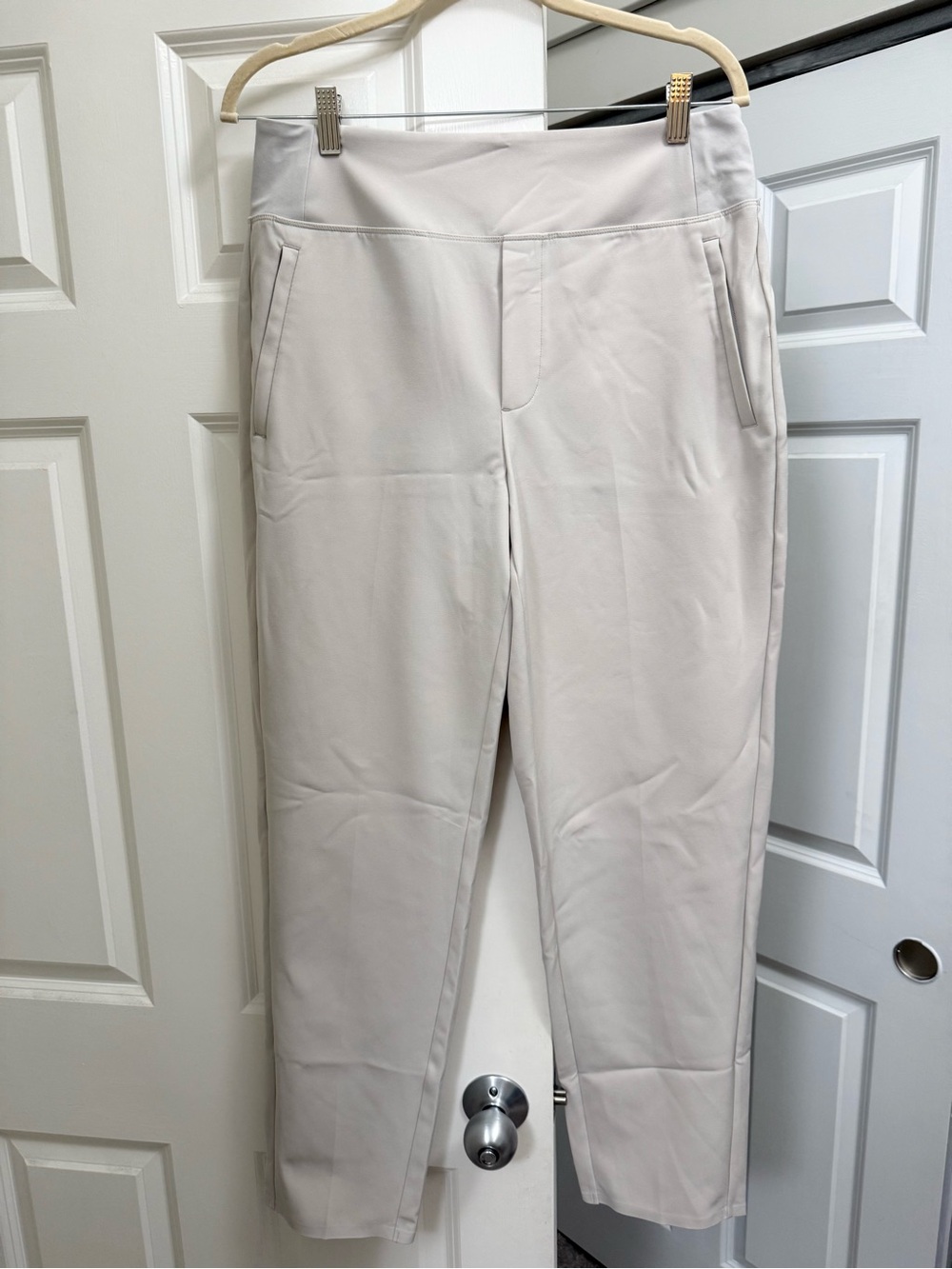Athleta Endless High Rise Pants 10T - Picture 3 of 5